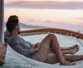 Croisière Luxury au coucher du soleil