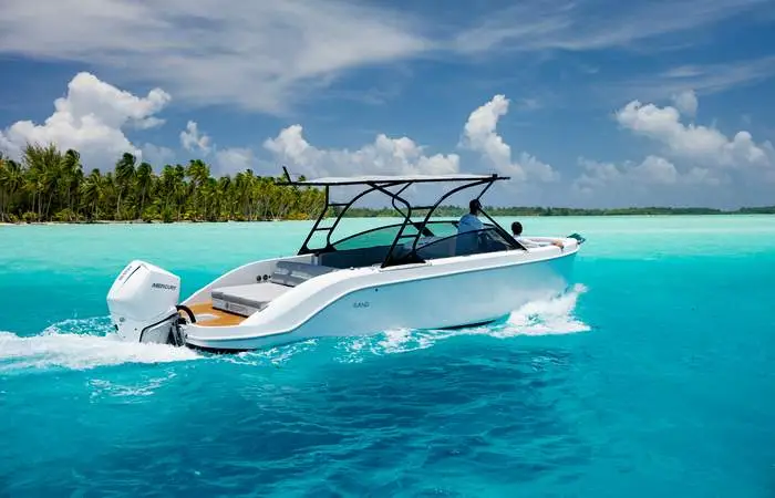 Tour sur le lagon en bateau de plaisance à Bora Bora