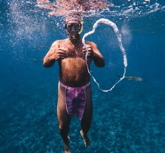 Snorkeling dans le lagon de Bora Bora