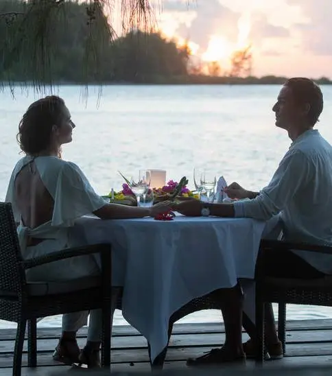 Luxury coucher du soleil & dîner motu