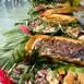 Repas au four tahitien sur le motu à Bora Bora