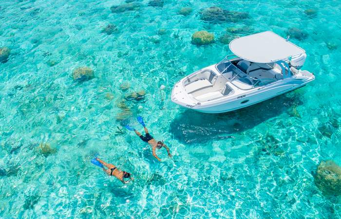 bora-bora-snorkeling-combo-atv-quad-day-cruiser-boat-tour