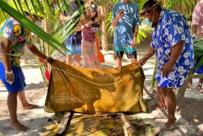 bora-bora-tahitian-oven-luxury-tour